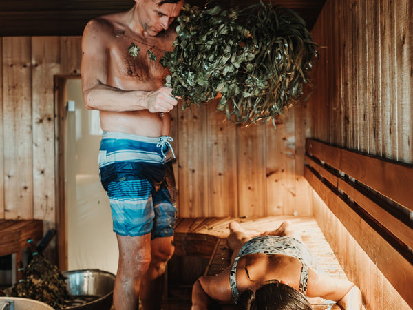 Birkenreisig in der Sauna: Wenik Tradition, Wirkung und Anwendung beim Banja-Ritual