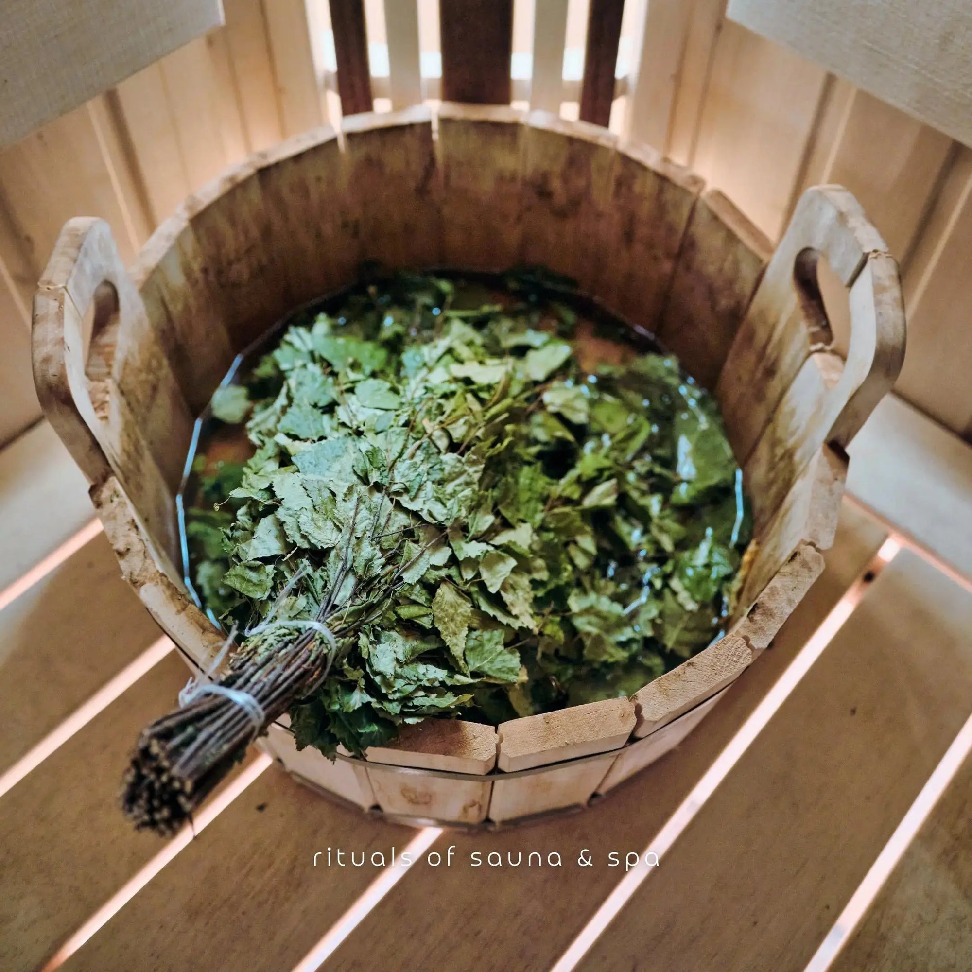 Bund Eukalyptusreisig/-quast - Wellow Sauna